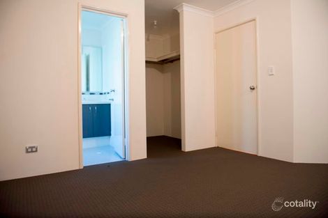Property photo of 16 Rodsand Circuit Ellenbrook WA 6069