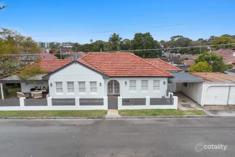 Property photo of 5 Palmer Crescent Bexley NSW 2207