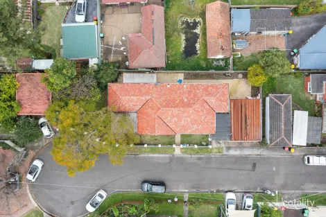 Property photo of 5 Palmer Crescent Bexley NSW 2207