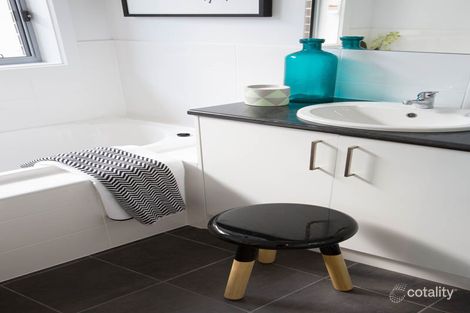 726/21 Goldfinch St, Redbank Plains, QLD 4301