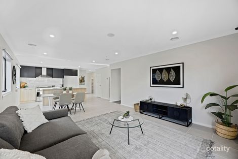 Property photo of 11 Walsdorf Street Clyde North VIC 3978