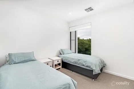 Property photo of 2/6 Third Avenue Everard Park SA 5035