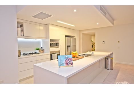 Property photo of 2301/1 Marina Promenade Paradise Point QLD 4216