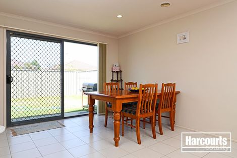 Property photo of 11 Tyndall Street Cranbourne East VIC 3977