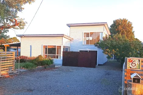 Property photo of 6 Fourth Avenue Dodges Ferry TAS 7173