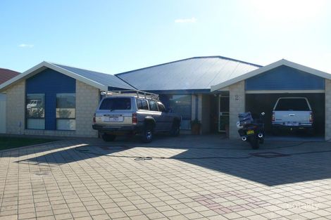 2 Saison St, Castletown, WA 6450