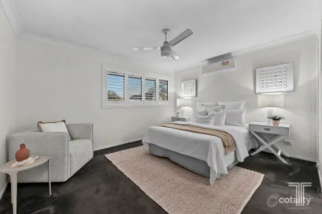 Property photo of 6 Pierce Court Stretton QLD 4116