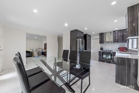 Property photo of 13 Bluegrass Crescent Pakenham VIC 3810