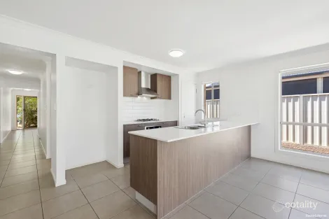 Property photo of 65 Central Boulevard Munno Para West SA 5115