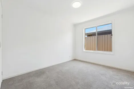 Property photo of 65 Central Boulevard Munno Para West SA 5115