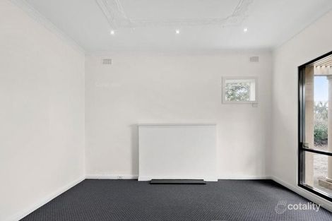 6 Mooringe Ave, North Plympton, SA 5037