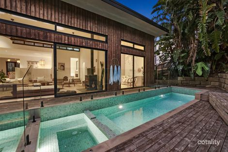 Property photo of 25 Tyagarah Place Cromer NSW 2099