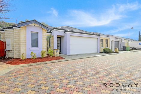 21/26 Churchill Grn, Canning Vale, WA 6155