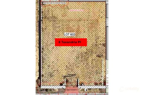 8 Taxandria Pl, Success, WA 6164