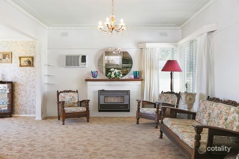Property photo of 4 Searle Street Geelong West VIC 3218