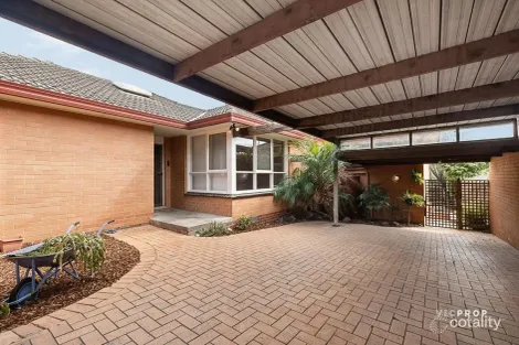 36 Leeds St, Doncaster East, VIC 3109