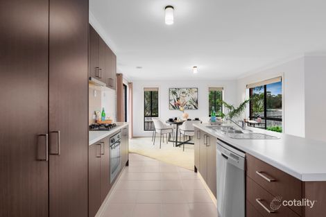 27a Greenslopes Dr, Mooroolbark, VIC 3138