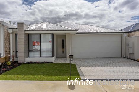 15 Raphanus Way, Hammond Park, WA 6164