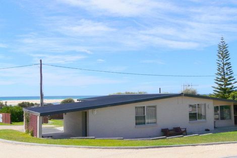 Property photo of 6 Lagoon Esplanade Scamander TAS 7215