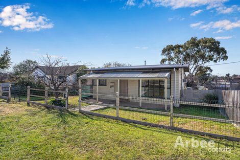 Property photo of 2 Powlett Street Maddingley VIC 3340