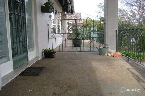 Property photo of 6 Hyde Place Hughes ACT 2605