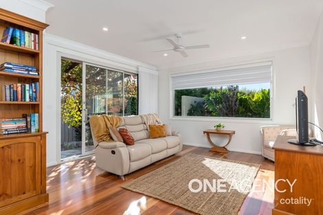 Property photo of 36 Plunkett Drive Lake Albert NSW 2650