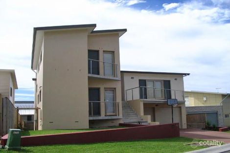 Property photo of 23 Aragan Circuit Bulli NSW 2516