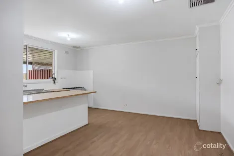 Property photo of 33 Tudor Crescent Smithfield Plains SA 5114