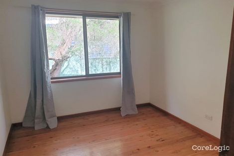 Property photo of 2/66 Wychewood Avenue Mallabula NSW 2319