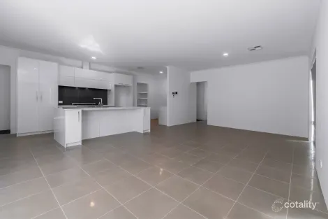 Property photo of 28 Chindwin Loop Hilbert WA 6112