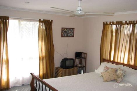 Property photo of 28 Caledonian Drive Beaconsfield QLD 4740