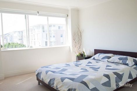 Property photo of 304/4 Rosewater Circuit Breakfast Point NSW 2137