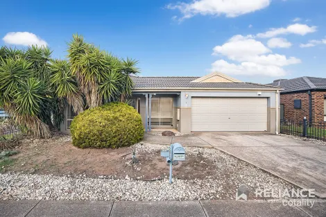 Property photo of 1 Kerlin Crescent Tarneit VIC 3029