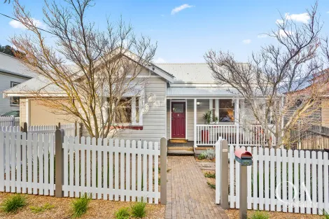 99 Phillip St, Thirroul, NSW 2515