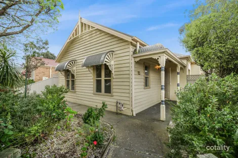 6 Moroka Grn, Pakenham, VIC 3810