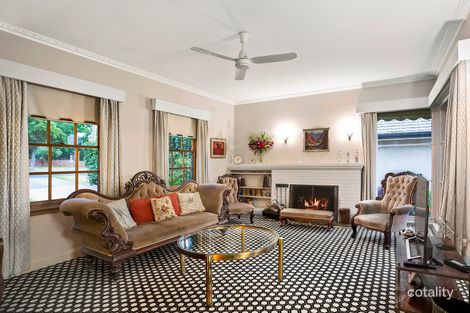 Property photo of 86 Mountain View Parade Rosanna VIC 3084