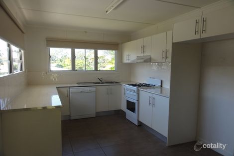 46 Normanton St, Stafford Heights, QLD 4053