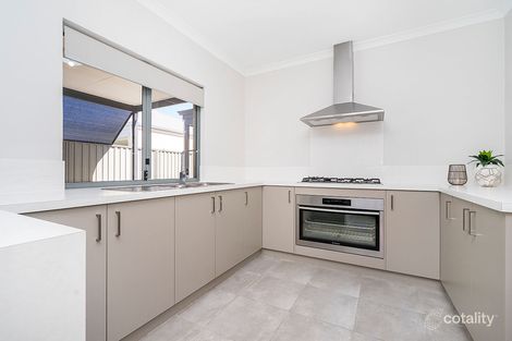 Property photo of 3 Egrove Lane Piara Waters WA 6112