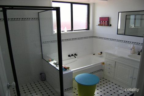 Property photo of 92 Denton Park Drive Rutherford NSW 2320