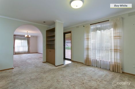 Property photo of 40 Ashenden Square Rosebud VIC 3939