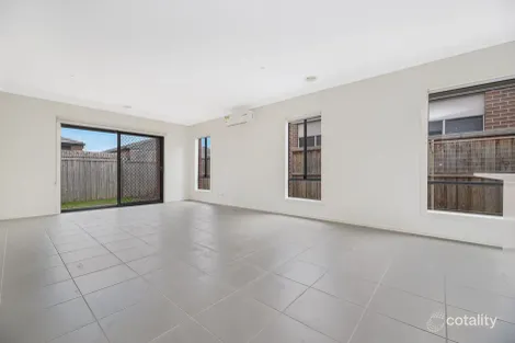 Property photo of 29 Omeara Crescent Cranbourne East VIC 3977