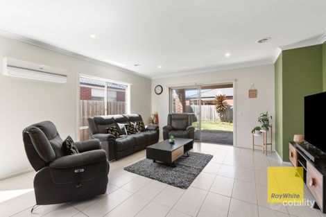 Property photo of 22 Shearwater Drive Armstrong Creek VIC 3217