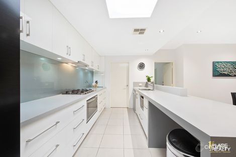 Property photo of 37 Roscoe Turn Rockingham WA 6168