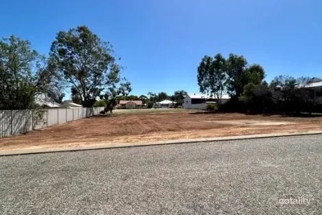11 Birch St, York, WA 6302