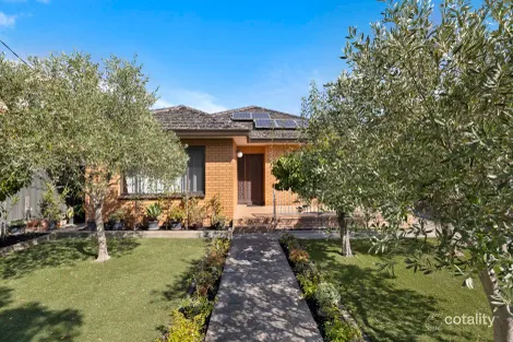 Property photo of 32 McKittrick Road Bentleigh VIC 3204