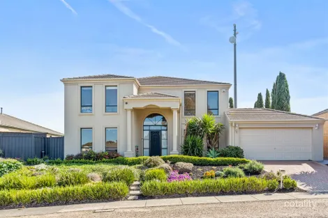 2 Bundy Pl, Mill Park, VIC 3082