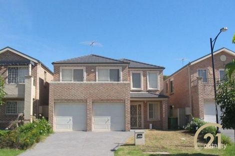 16 Laurina Ave, Fairfield East, NSW 2165