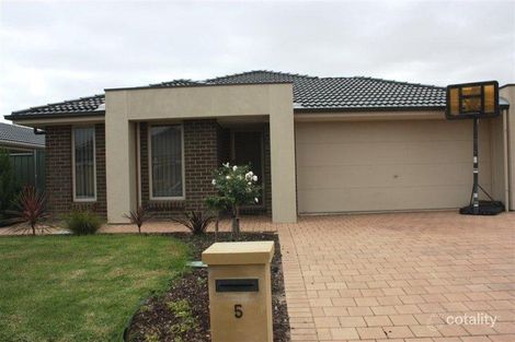 5 Moss Ct, Aldinga Beach, SA 5173