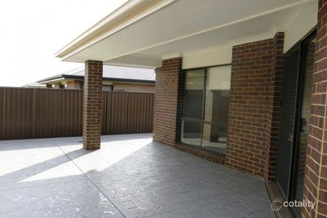 5 Taranga St, Gledswood Hills, NSW 2557