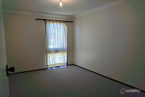 Property photo of 2 Allen Place Minto NSW 2566